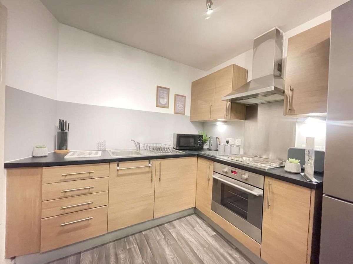 Cityfront Cosy Apt Near City Centre & Etihad Stadium, Free Parking Manchester Buitenkant foto