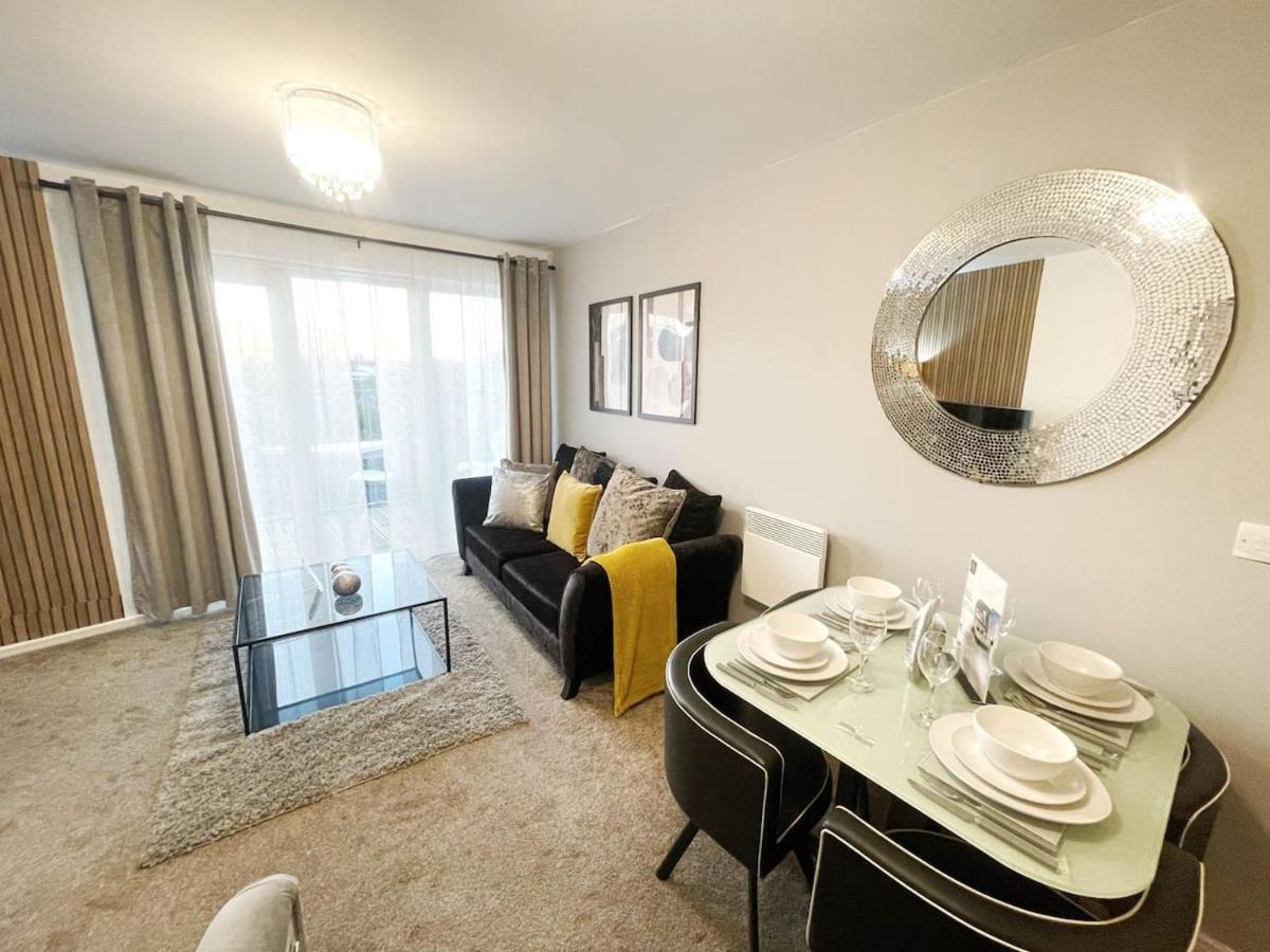 Cityfront Cosy Apt Near City Centre & Etihad Stadium, Free Parking Manchester Buitenkant foto