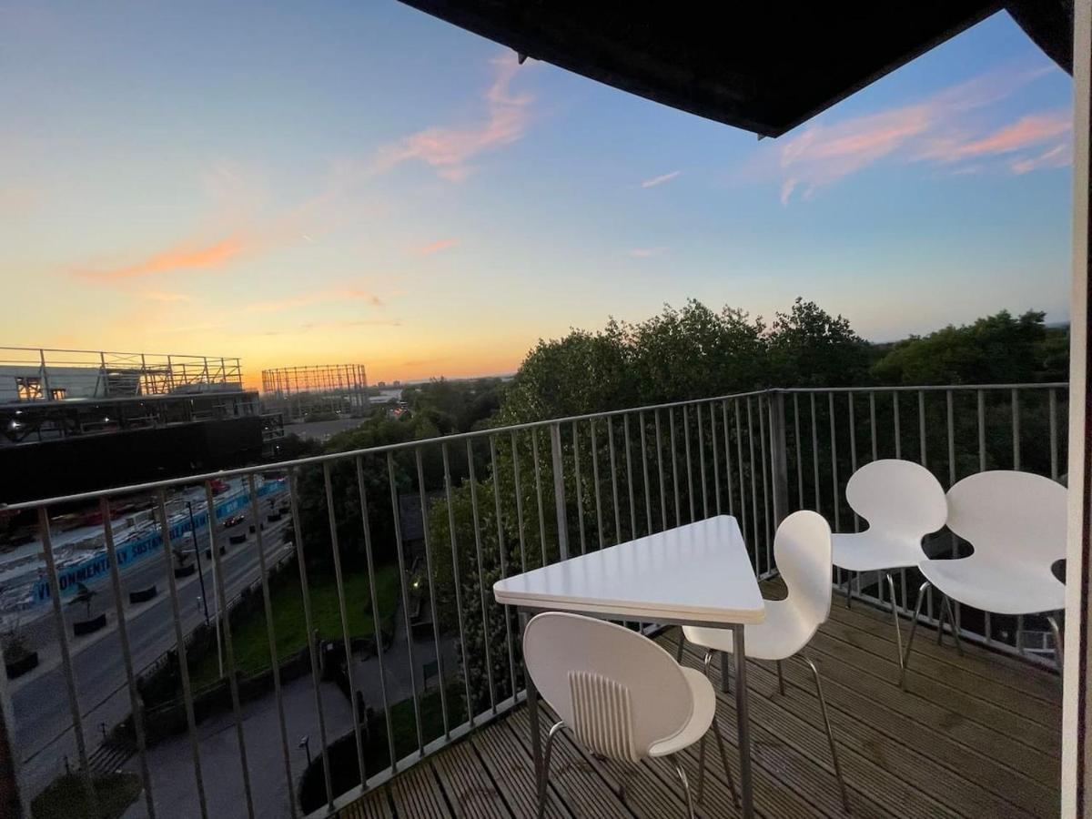 Cityfront Cosy Apt Near City Centre & Etihad Stadium, Free Parking Manchester Buitenkant foto